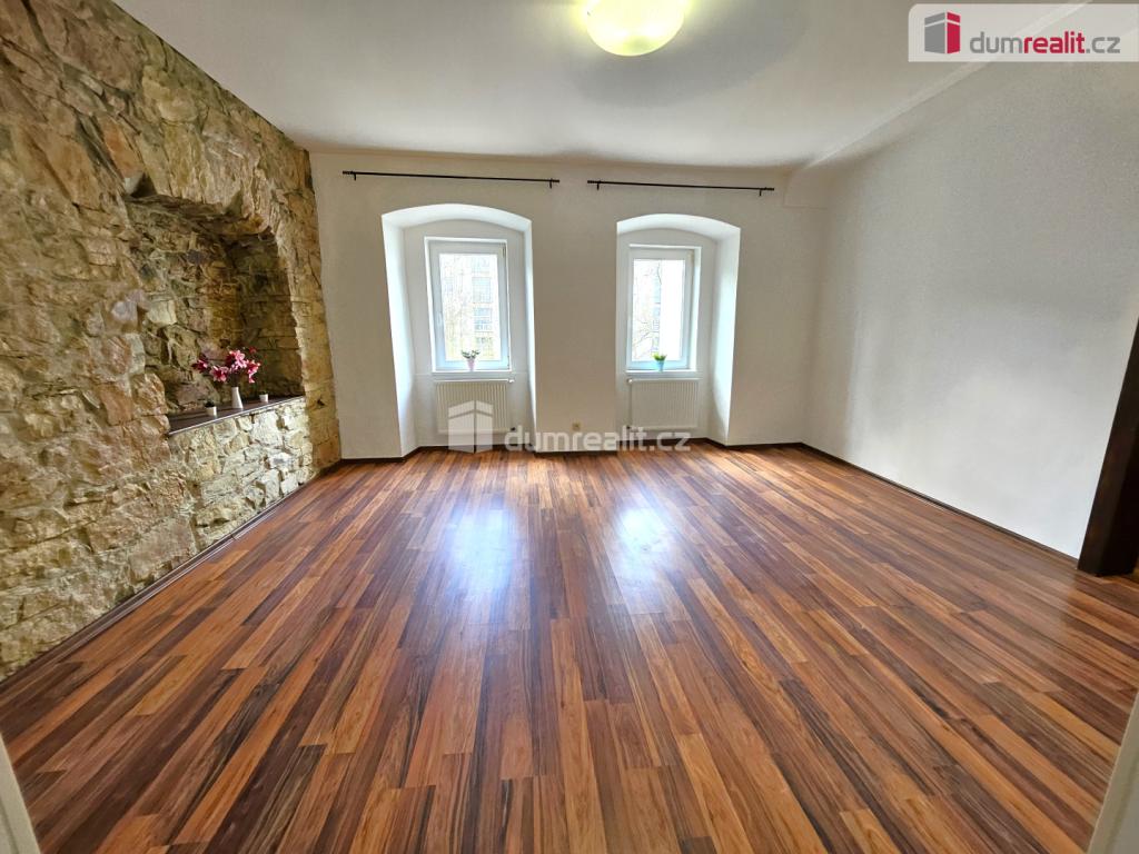 Pronájem bytu 3+kk 83 m2
