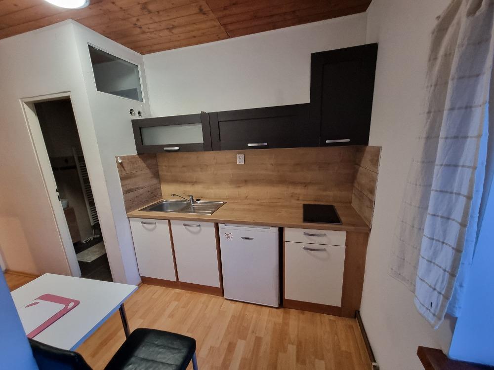 Pronájem bytu 2+kk 40 m2