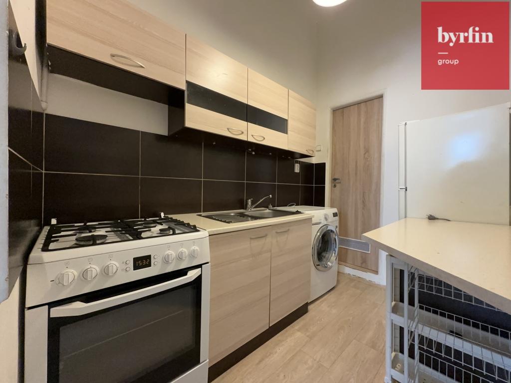 Pronájem bytu 1+1 43 m2