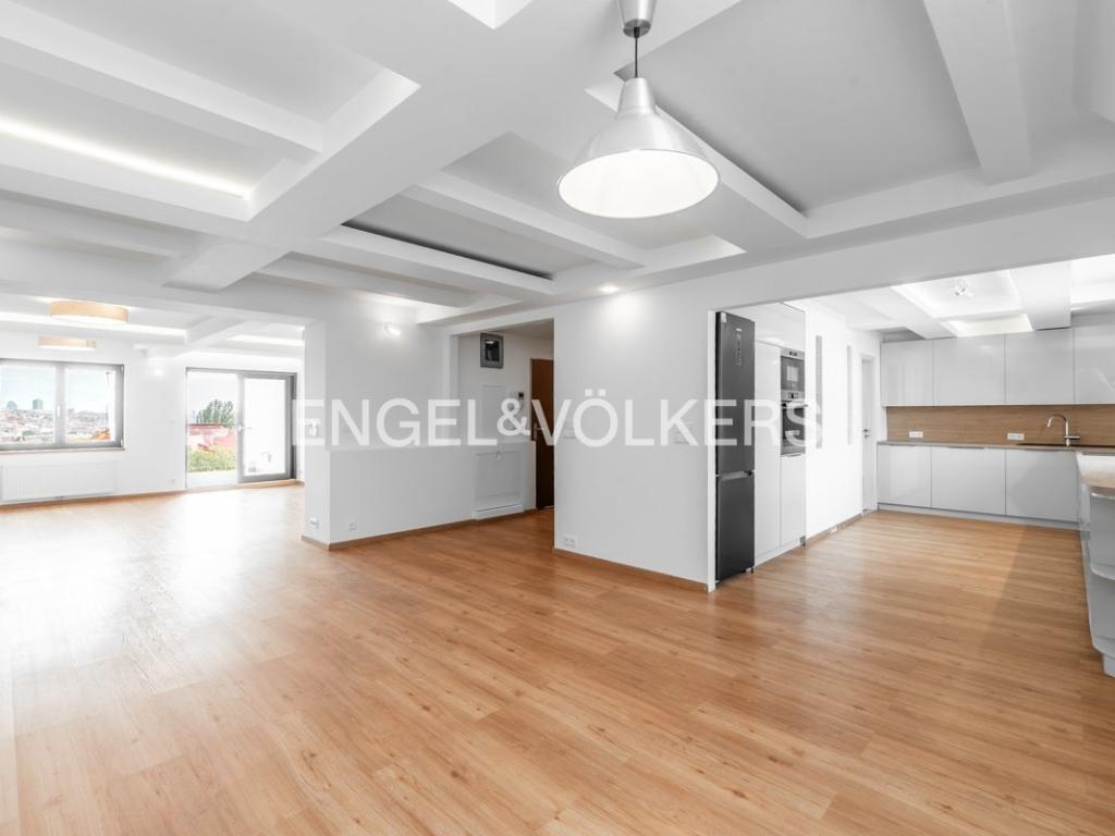 Pronájem bytu 3+kk 144 m2