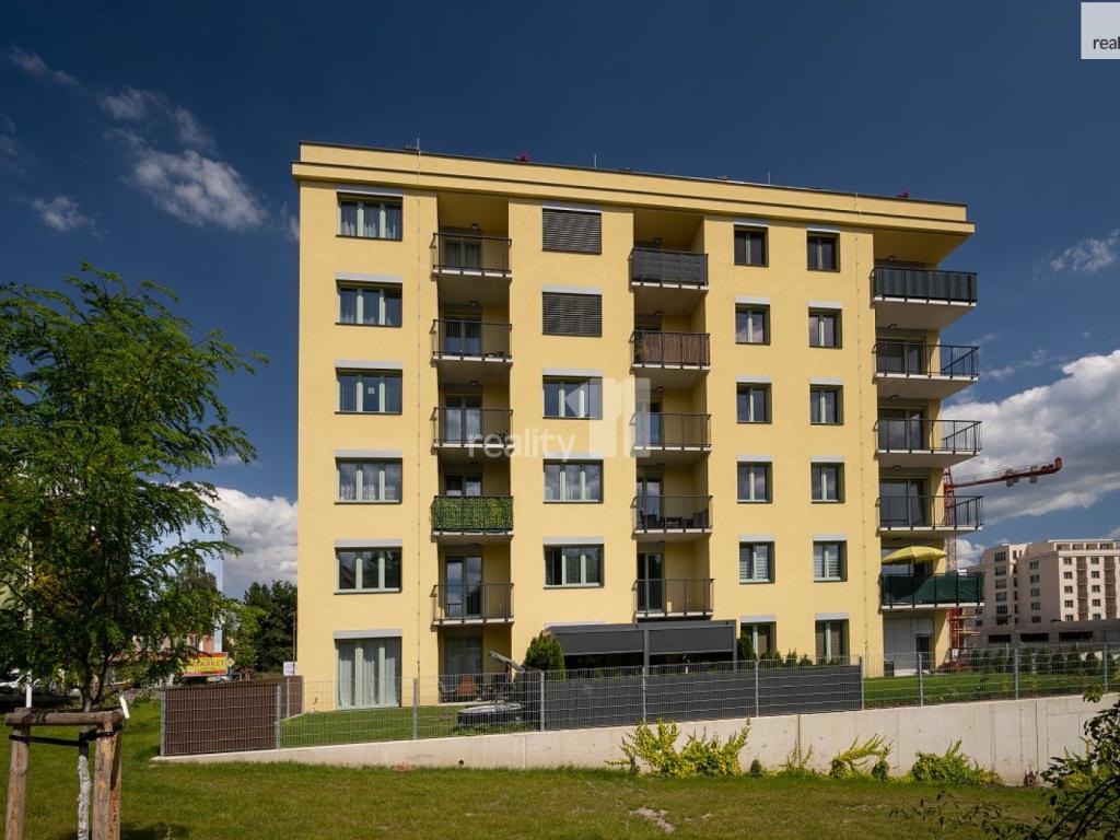 Prodej bytu 2+kk 69 m2, Liberec – náhled fotky 24