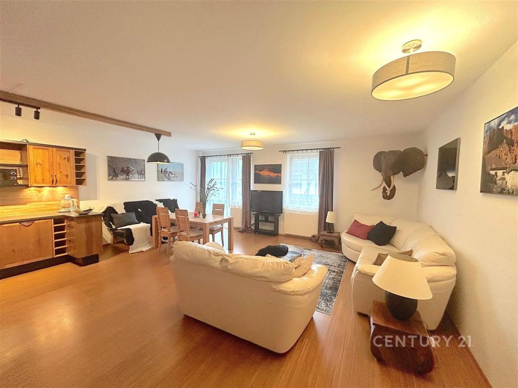Pronájem bytu 2+kk 80 m2
