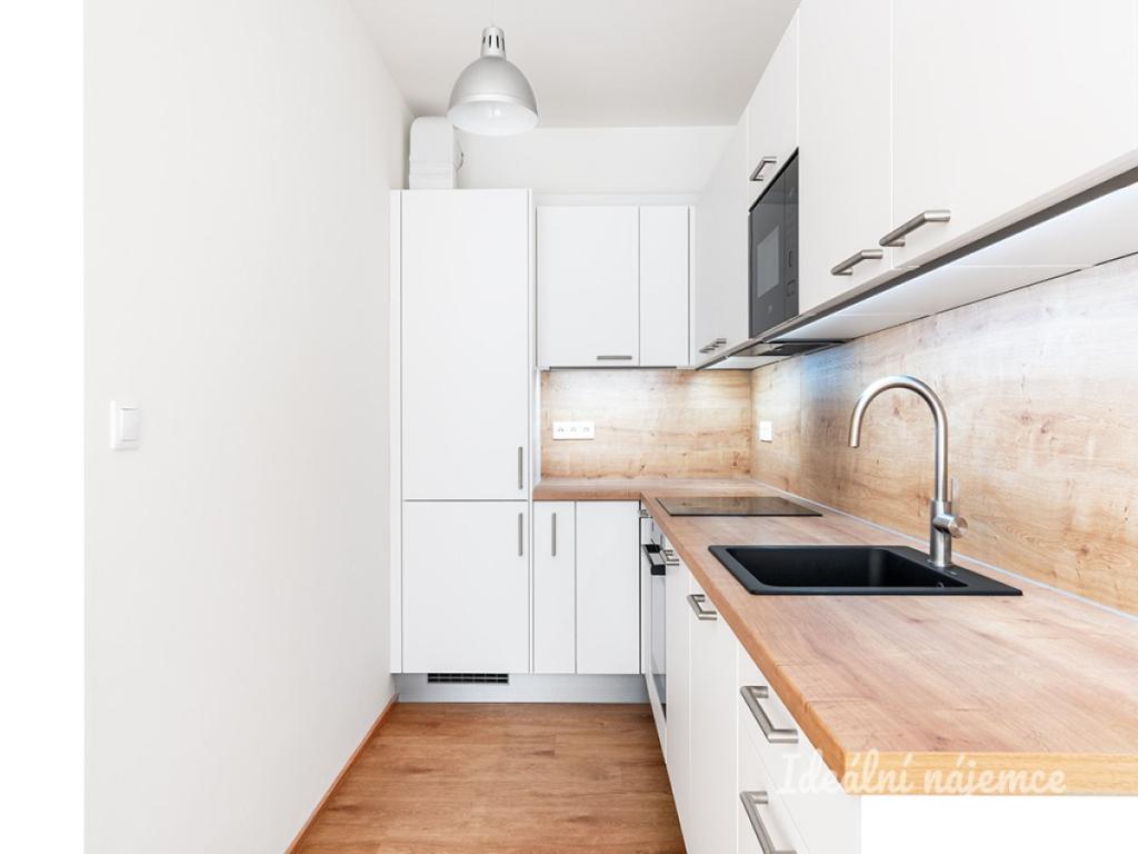 Pronájem bytu 2+kk 58 m2