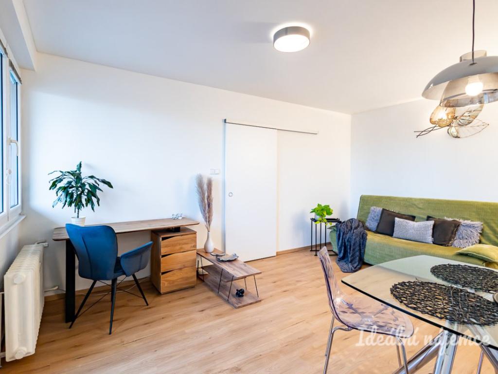 Pronájem bytu 2+1 49 m2