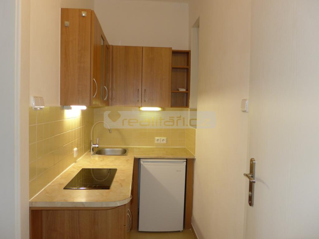 Pronájem bytu 1+kk 30 m2