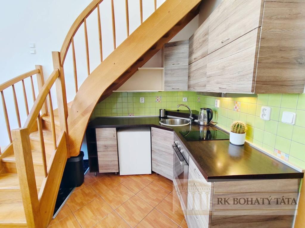Pronájem bytu 2+kk 44 m2