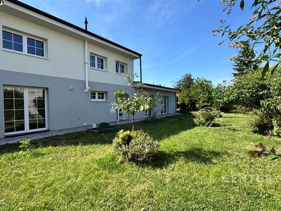 Pronájem domu 150 m2