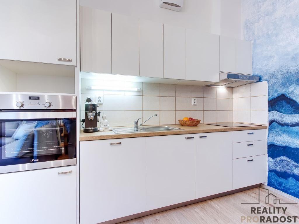 Pronájem bytu 3+kk 71 m2