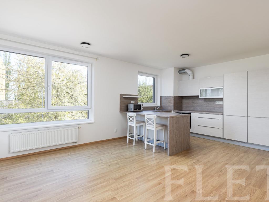 Pronájem bytu 2+kk 56 m2
