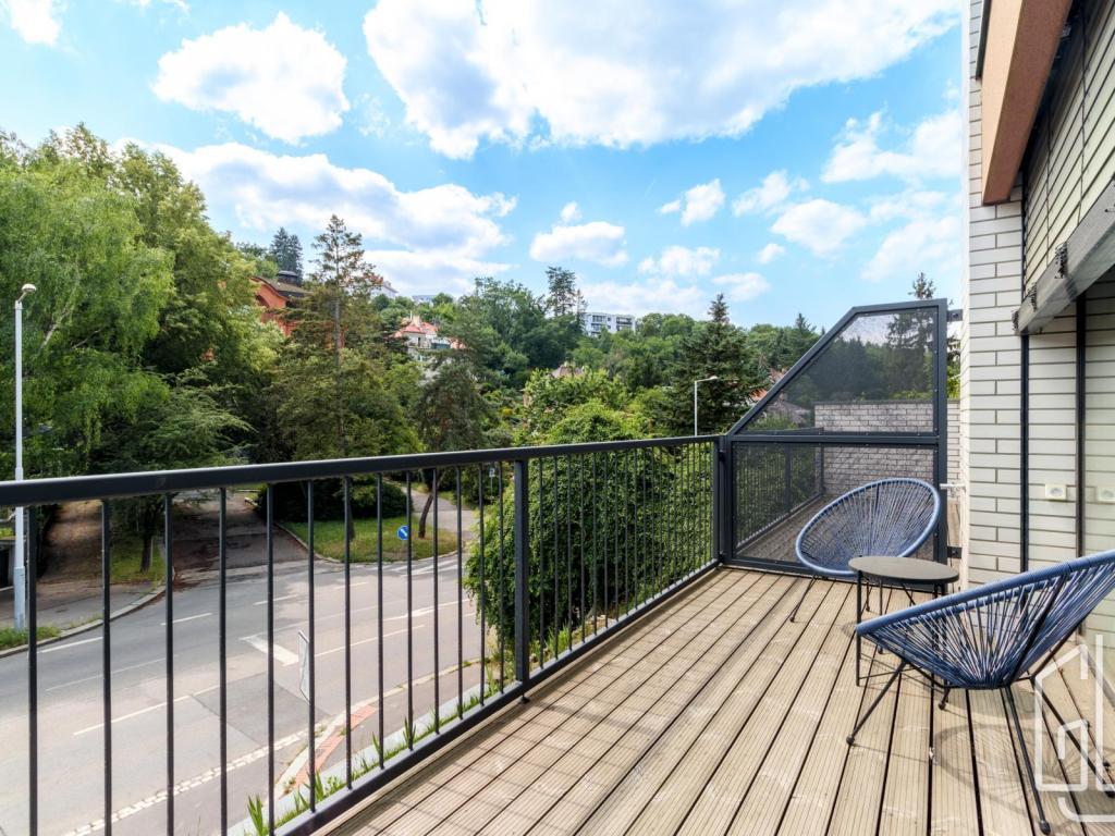 Pronájem bytu 2+kk 60 m2