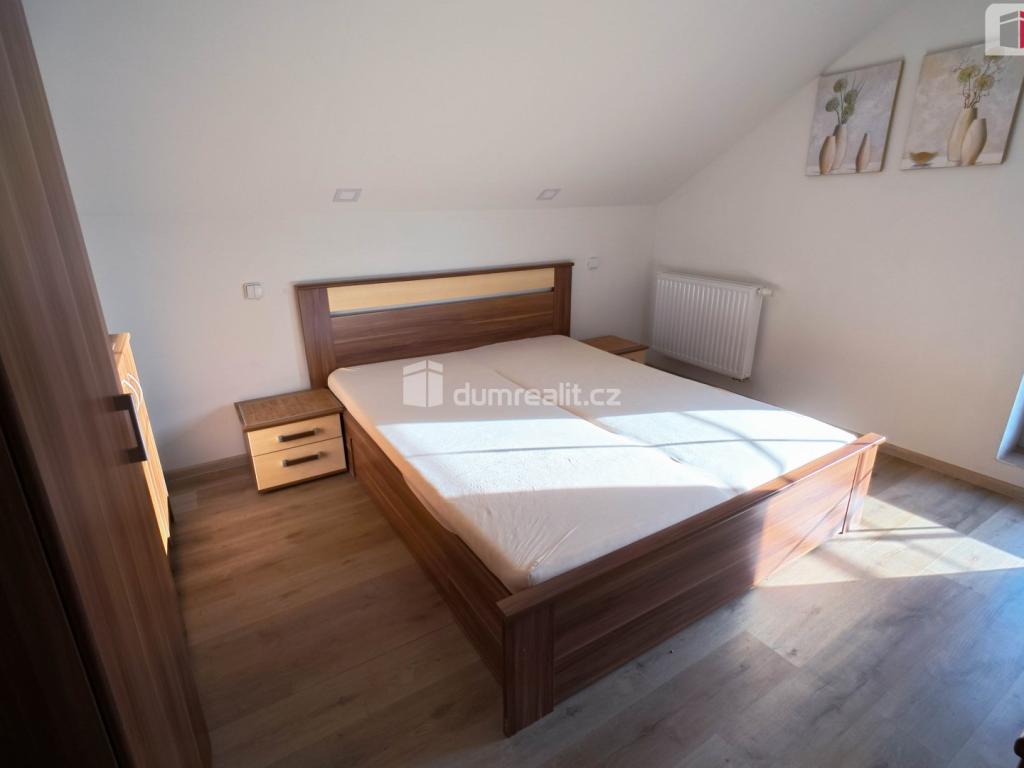 Prodej domu 300 m2, Bystřice – náhled fotky 9