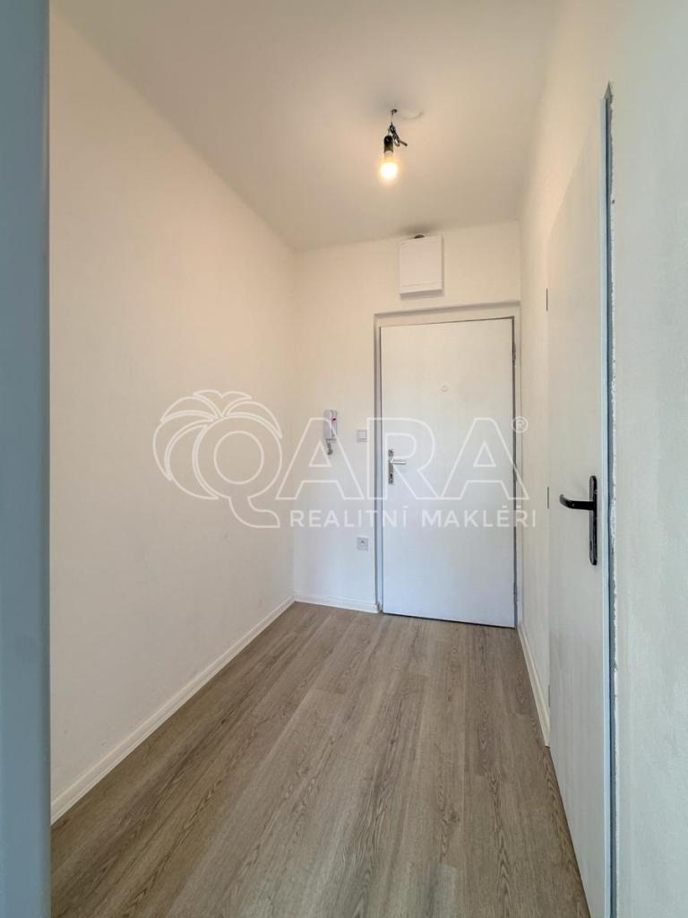 Prodej bytu 1+kk 28 m2, Tábor – náhled fotky 7