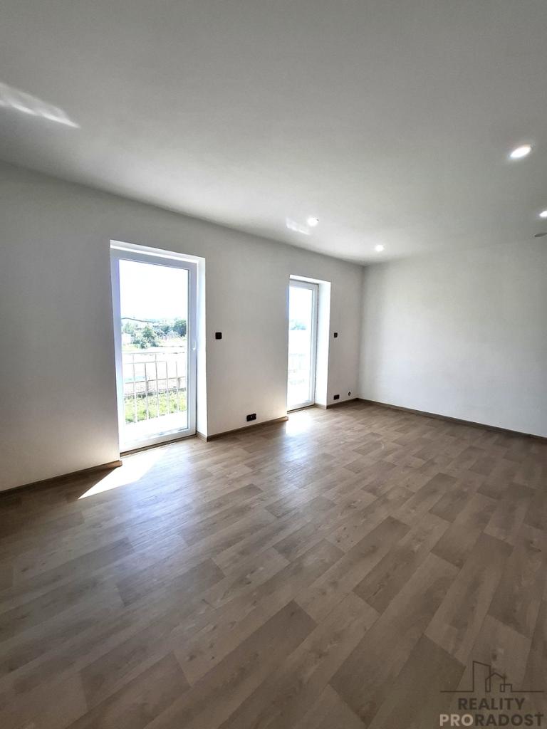 Pronájem bytu 1+kk 31 m2