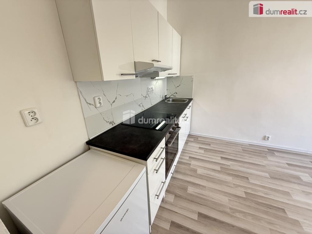 Pronájem bytu 1+kk 22 m2