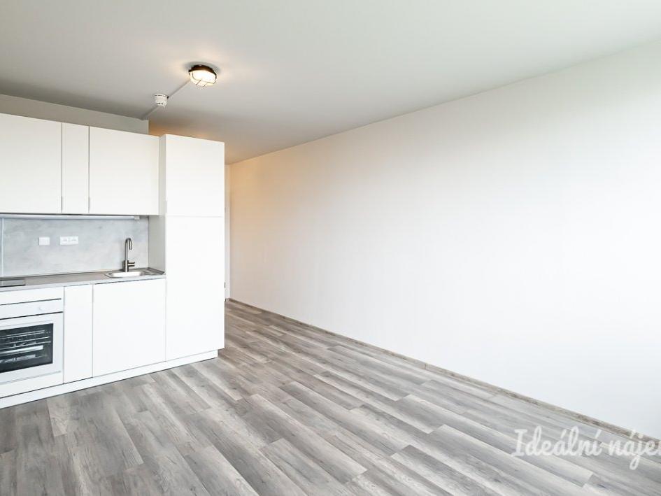 1-room apartment for rent · 23 m² · Praha — 618 €/mo