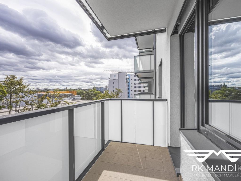 Pronájem bytu 2+kk 45 m2, Praha – náhled fotky 6