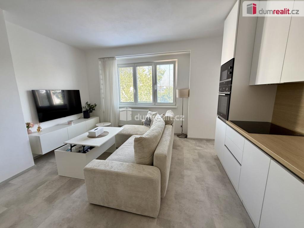Pronájem bytu 2+kk 38 m2, Kralupy nad Vltavou – náhled fotky 13