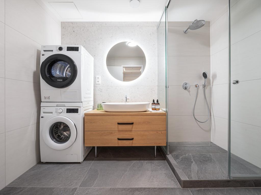 Pronájem bytu 4+kk 114 m2, Praha – náhled fotky 17