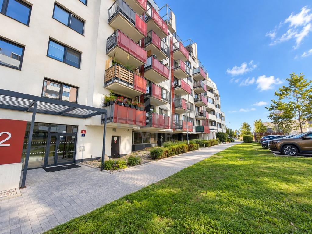 Prodej bytu 2+kk 56 m2, Praha – náhled fotky 9
