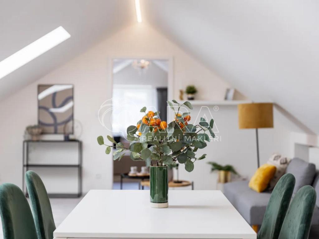 Prodej bytu 2+kk 79 m2, Říčany – náhled fotky 15