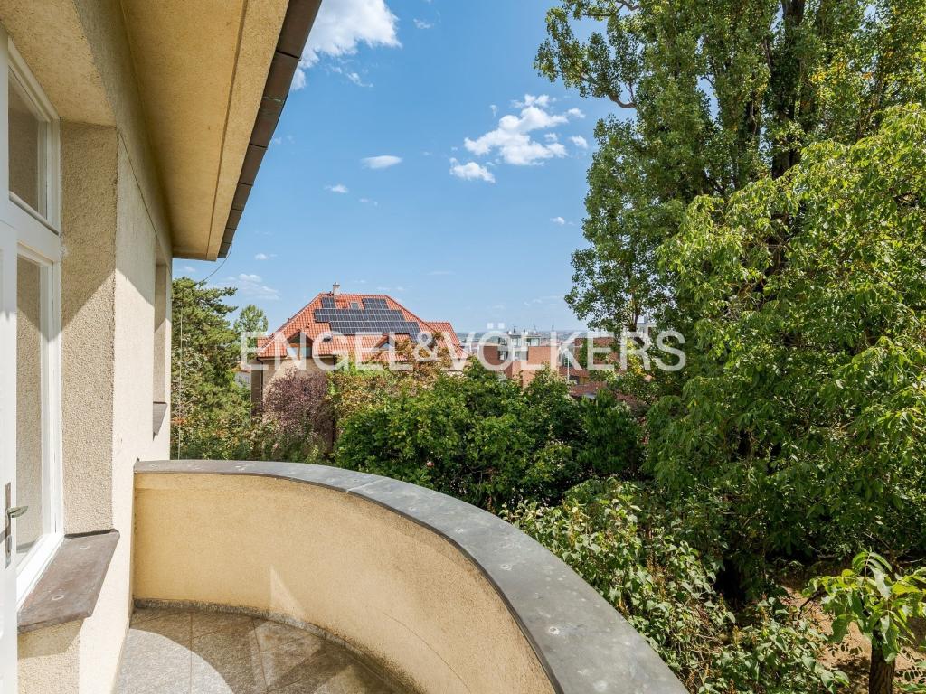 Pronájem bytu 5+1 146 m2, Praha – náhled fotky 15
