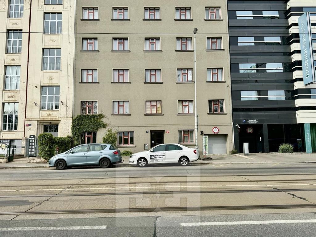 Pronájem bytu 1+kk 30 m2, Praha – náhled fotky 14