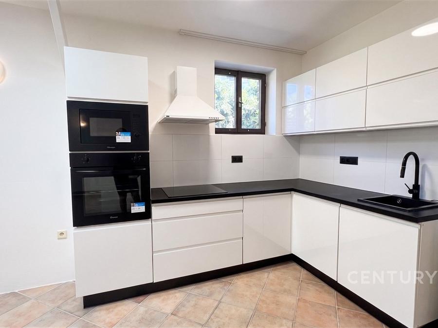 Pronájem bytu 2+kk 70 m2