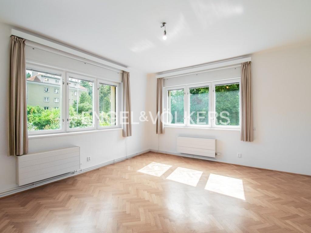 Pronájem bytu 3+1 102 m2