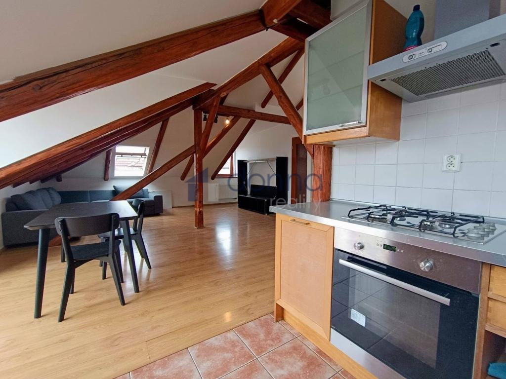 Pronájem bytu 3+kk 90 m2