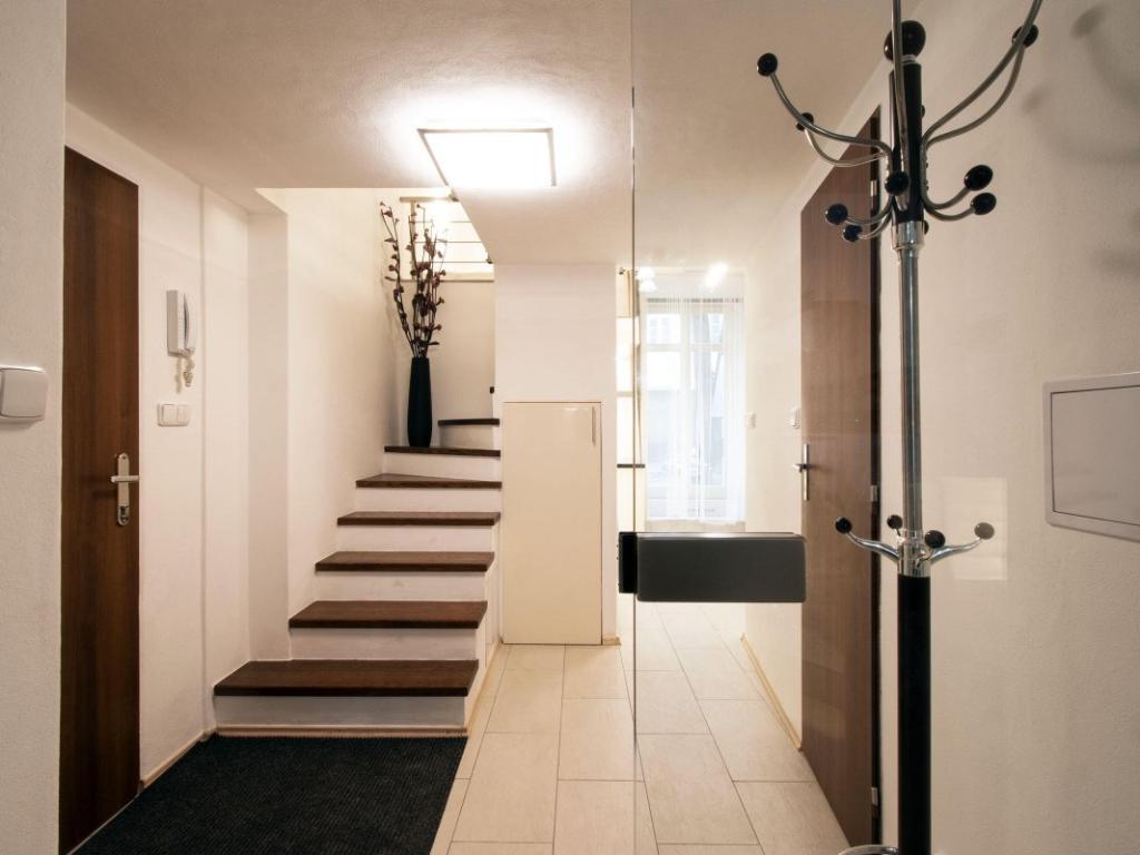 Pronájem bytu 2+kk 39 m2