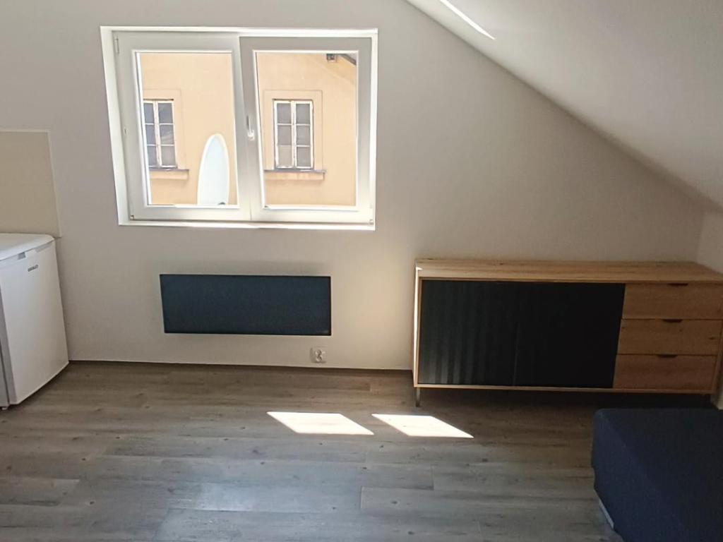 Pronájem bytu 1+kk 18 m2