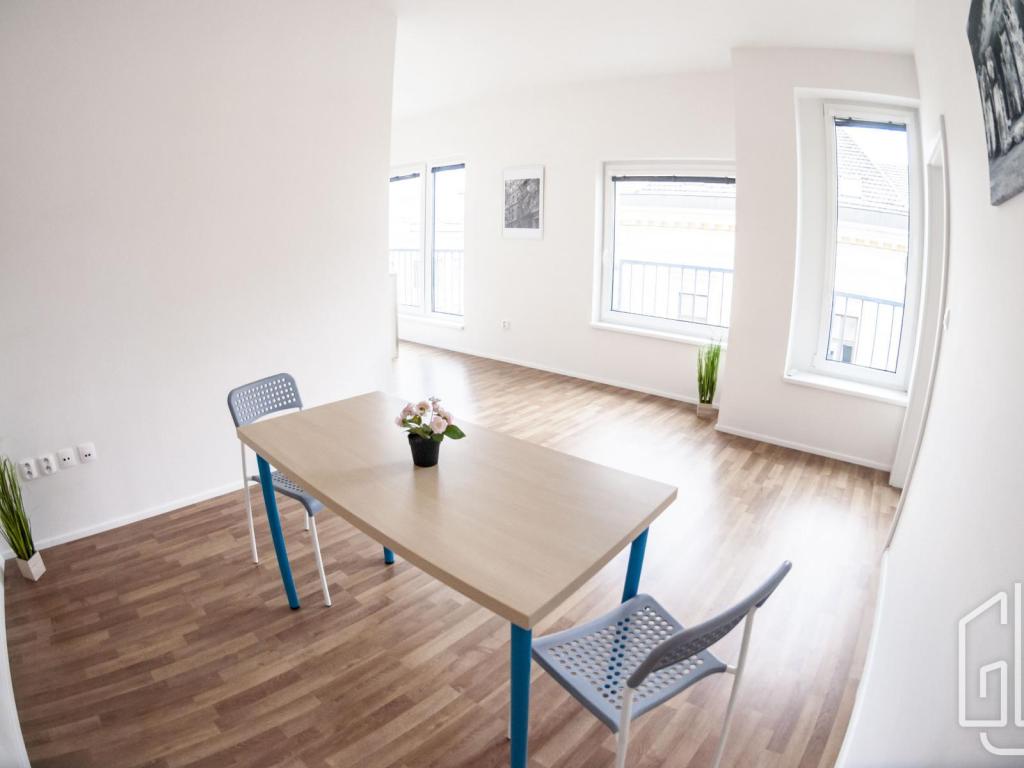 Pronájem bytu 2+kk 46 m² – další
