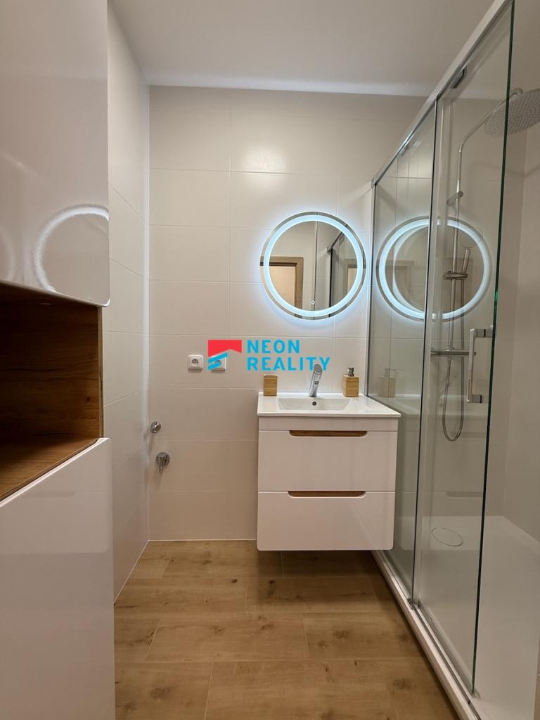 Pronájem bytu 3+kk 64 m2