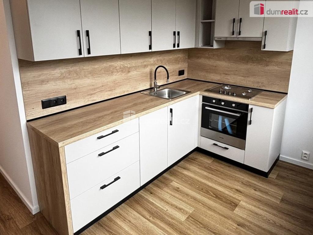 Pronájem bytu 2+1 66 m2