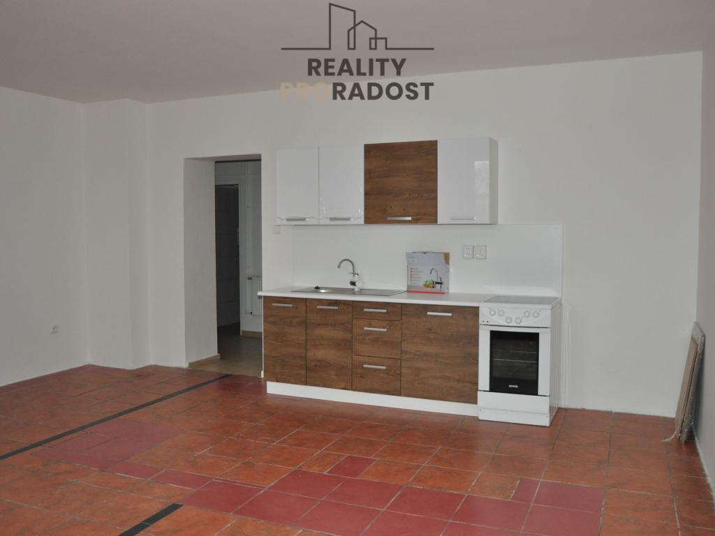 Pronájem bytu 1+kk 56 m2