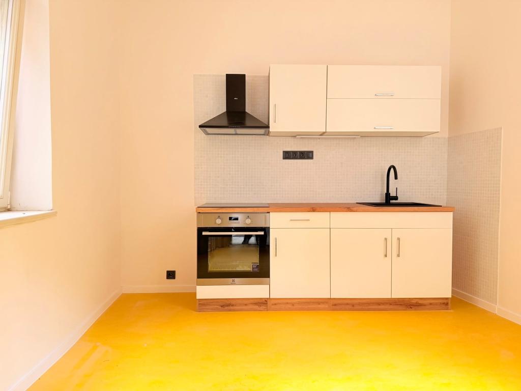 Pronájem bytu 3+1 72 m2, Plzeň – náhled fotky 2