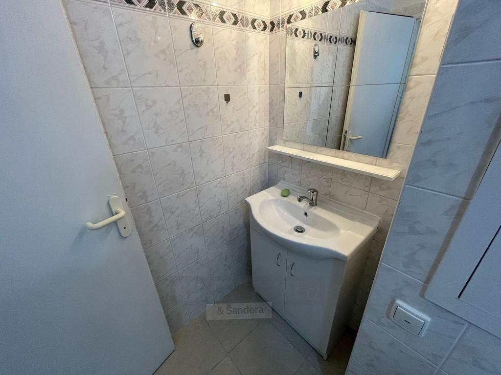 Pronájem bytu 2+1 59 m2, České Budějovice – náhled fotky 9