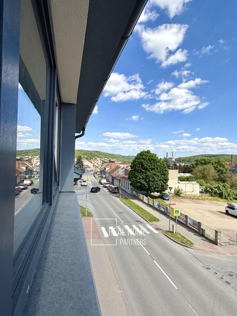 Prodej bytu 4+kk 170 m2, Ivančice – náhled fotky 2