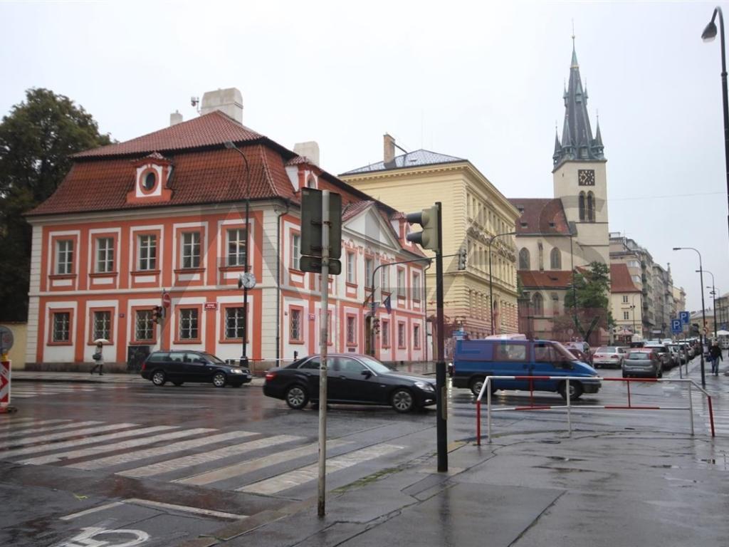 Pronájem bytu 2+kk 65 m2, Praha – náhled fotky 9