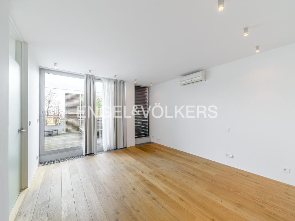 Pronájem bytu 4+kk 254 m2