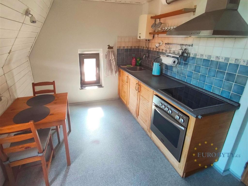 Pronájem bytu 2+1 70 m2