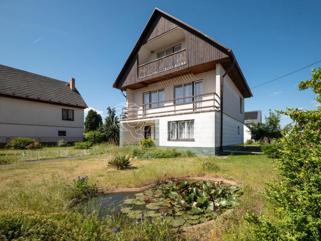 Listing 3