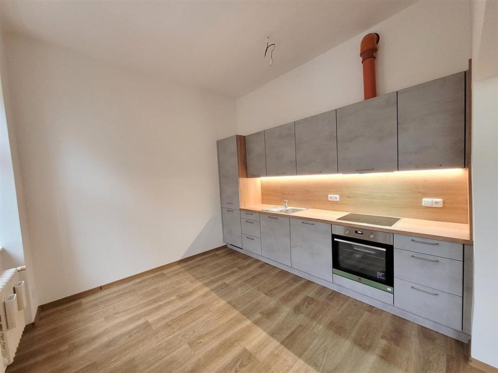 Pronájem bytu 3+kk 90 m2