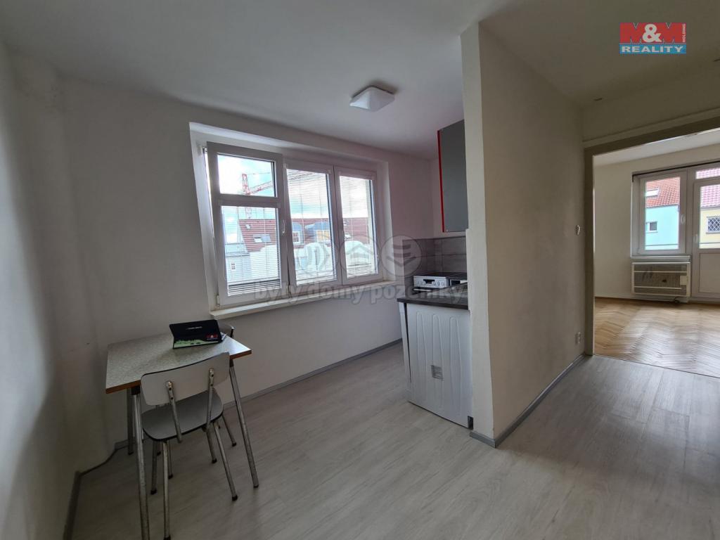 Pronajem bytu 2+1 90 m2
