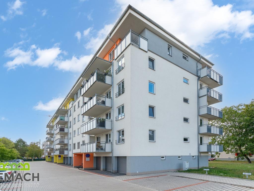 Pronájem bytu 2+kk 61 m2, Uherské Hradiště – náhled fotky 6