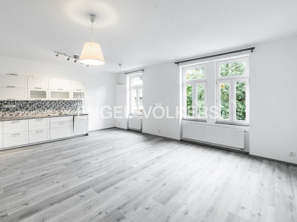 Pronájem bytu 2+kk 63 m2