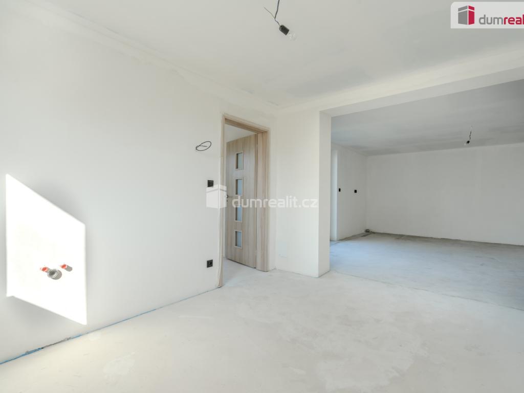 Prodej domu 460 m2, Vědomice – náhled fotky 15