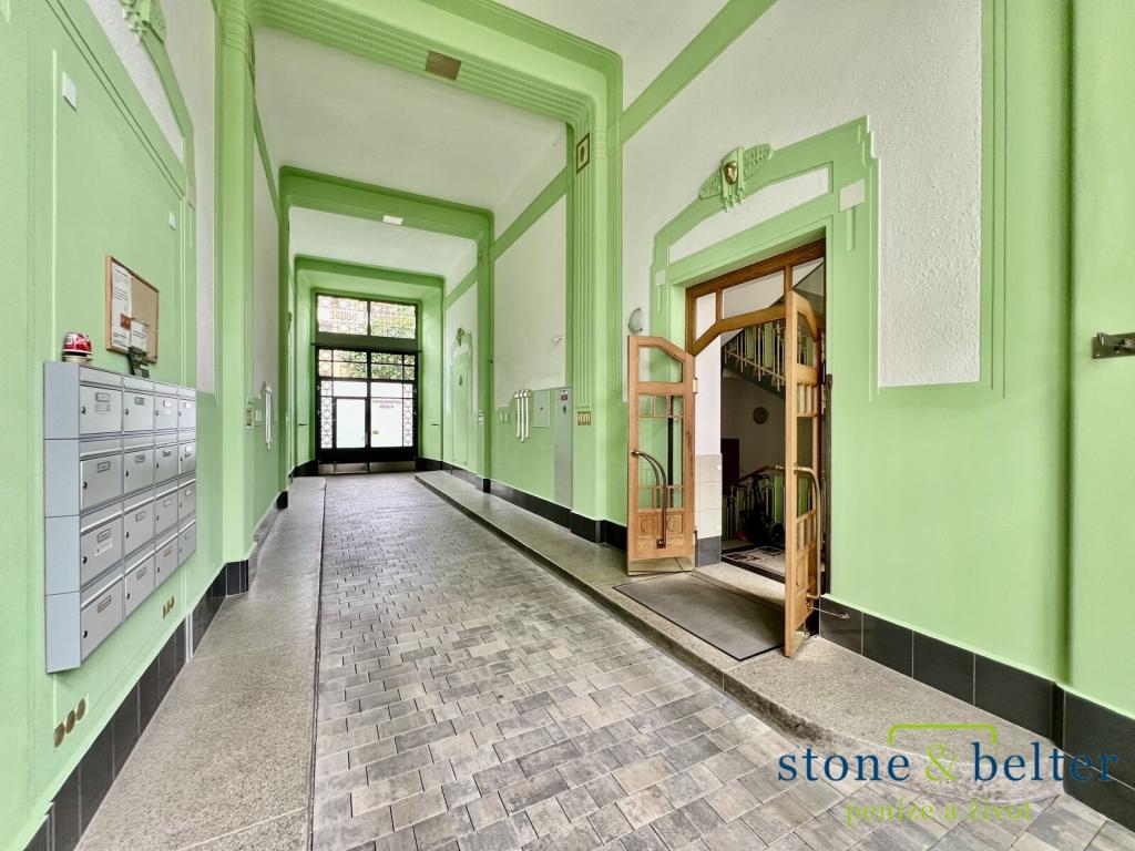 Pronájem bytu 3+1 116 m2, Praha – náhled fotky 17
