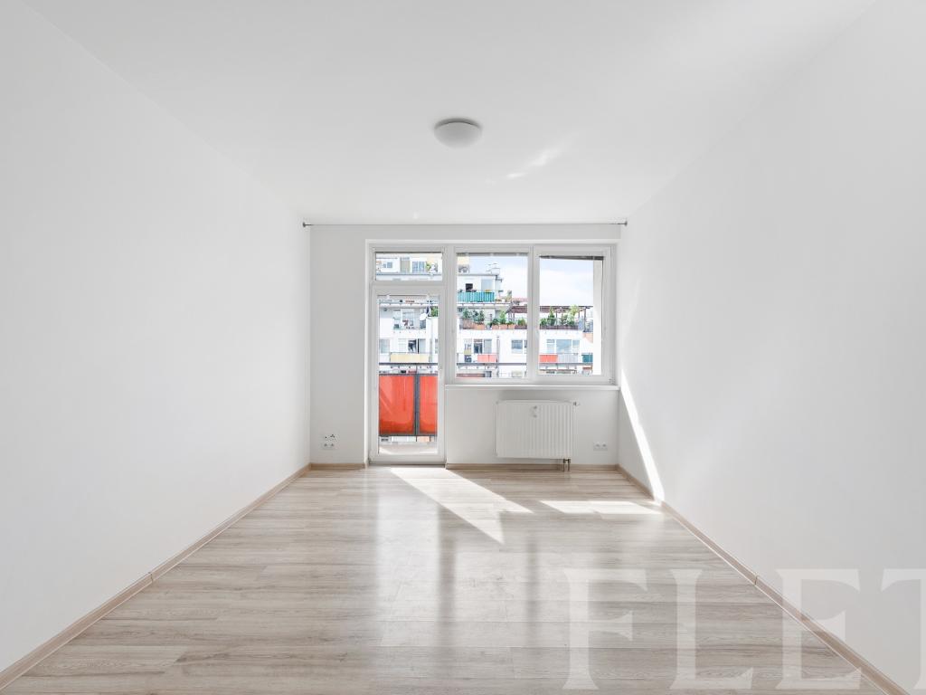 Pronájem bytu 2+kk 48 m2, Praha – náhled fotky 6