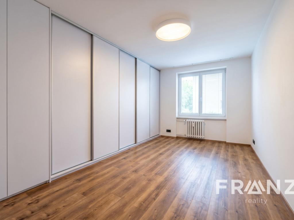 Pronájem bytu 3+kk 67 m2, Ostrava – náhled fotky 25